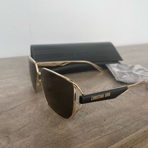 Christian Dior black and gold sunglasses worn twice
